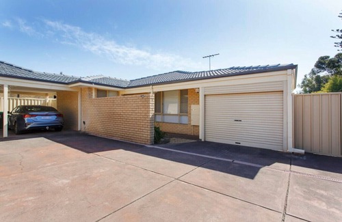 Dianella House | Living on Lennard-Pet friendly, close to CBD