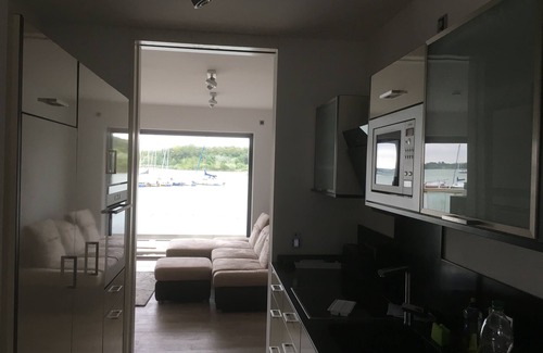 Kahnsdorf House | Living right on the lake