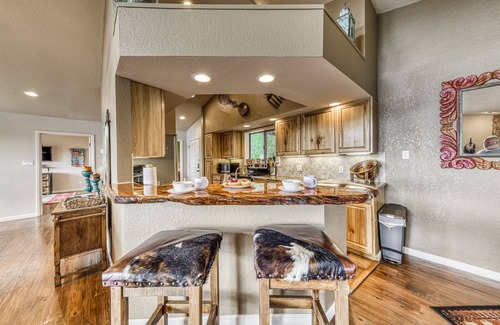 Ruidoso Cabin | Living the Dream | Mountain Views, Hot Tub!