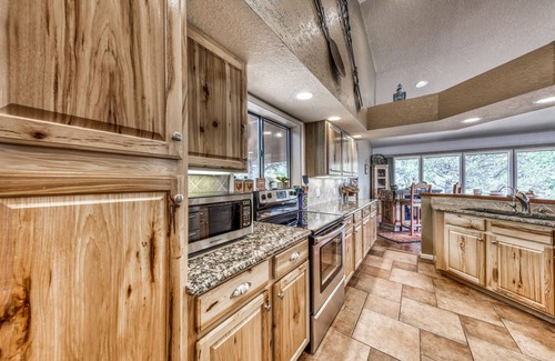 Ruidoso Cabin | Living the Dream | Mountain Views, Hot Tub!