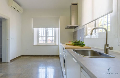 Malaga-Este Apartment | Living4malaga Seafront Duplex