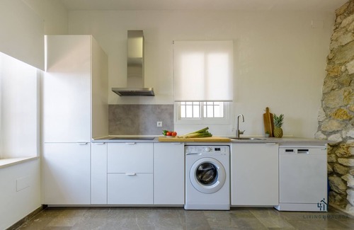Malaga-Este Apartment | Living4malaga Seafront Duplex