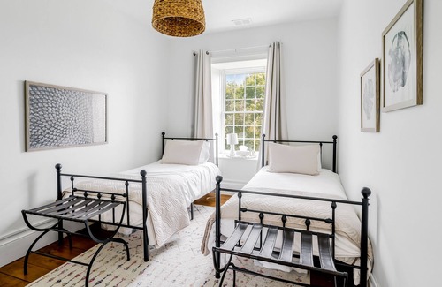 Guelph/Eramosa Other | Livingstone Farm 1860 - Luxury Stay and Experiences