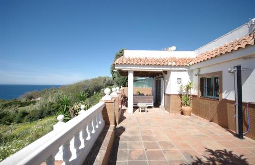 Bolonia Villa | Livingtarifa Villa Concha