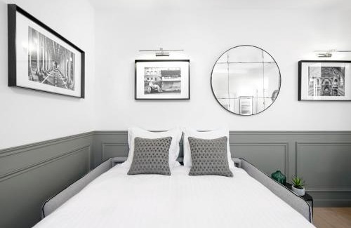 Quartier de la Porte-Saint-Denis Apartment | LivinParis - Luxury 2 Bedrooms Opera I