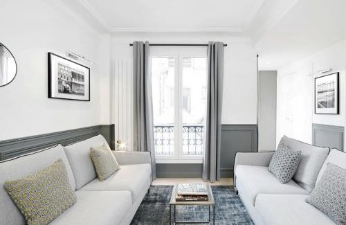 Quartier de la Porte-Saint-Denis Apartment | LivinParis - Luxury 2 Bedrooms Opera I
