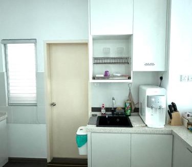 Central Seberang Perai Apartment | Livistona Luxe Apartment