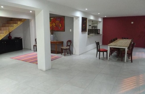 Guguletu House | Liziwe's Guest House