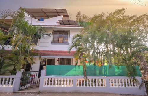 Lonavala Villa | ll EMPYREAN STAY ll 3BHK ll POOL ll AC ll JIMMY VILLA ll