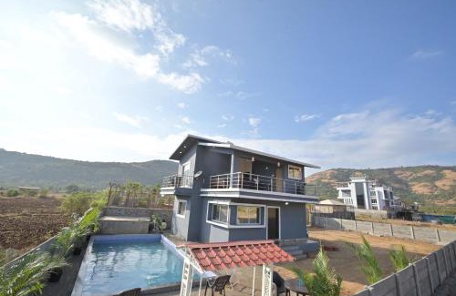 Malavli Villa | ll EMPYREAN STAY ll MIRAGE VILLA ll 4BHK ll AC ll PRIVATE POOL ll FREE WIFI ll