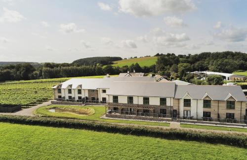 Pontyclun Hotel | Llanerch Vineyard Hotel