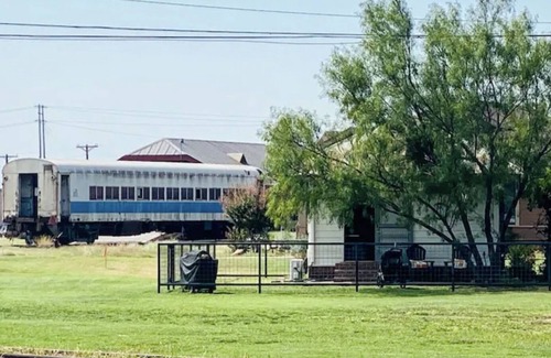Llano House | Llano Line Shack - historic district tiny house