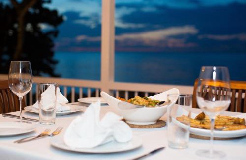 West End Villa | Llantrissant Beachcliff Villa