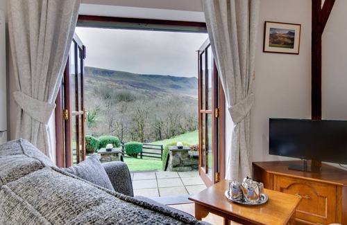 Dolgellau Cottage | Llety Tyddynmawr