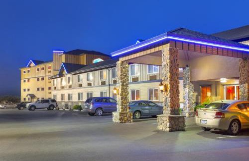 Astoria Hotel | Lloyd Hotel Astoria Bayfront, an Ascend Collection Hotel