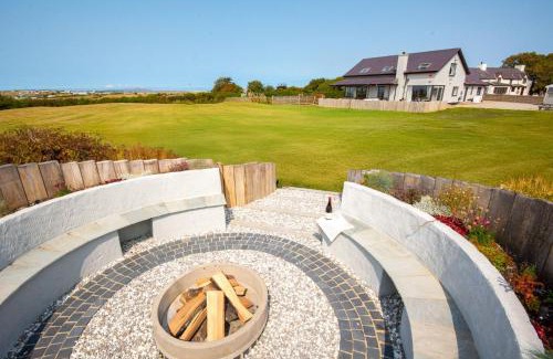 Llanfaelog House | Llynfor