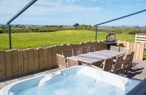 Llanfaelog House | Llynfor