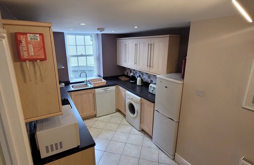 Aberaeron House | Llys Aeron Guest House