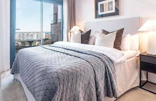 Estepona Apartment | LME144A Spacious & luxury family home