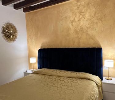 Castello Apartment | LN HOMES VENICE - Biennale Garden