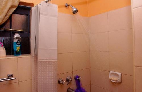 Ngara West Apartment | LN MVULI SUITE RooM