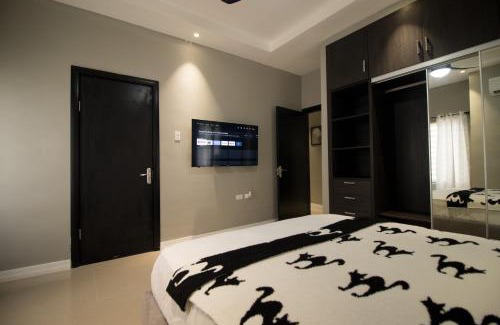 Ocho Rios Villa | LnD Villa! Lovely gated community, 24 hrs security, amazing view, and pool