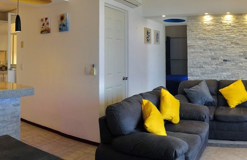Las Playas Condo | ★Lo Mas Hermoso de Acapulco★WIFI | AC | HOT-WATER