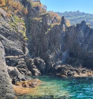 Riomaggiore Apartment | Lo scrigno sul mare Cinque Terre Riomaggiore
