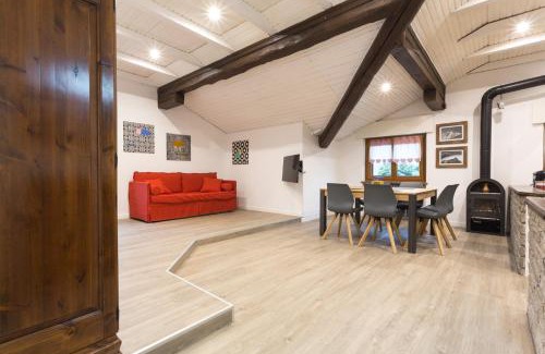 Villair-Amerique House | Lo Sherpa Holiday Home