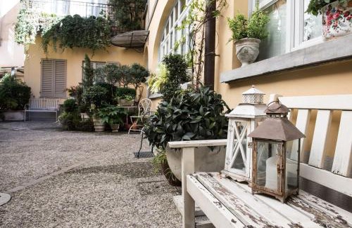Como City Centre House | Lo Studio - The House Of Travelers