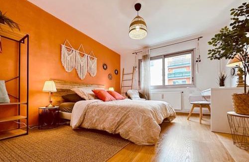 Villefranche-sur-Saone Apartment | LOASIS-T4 Confortable Proche Gare & Centre-Ville