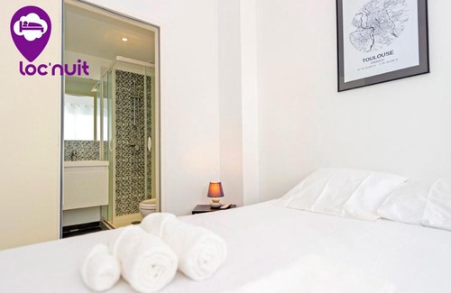 Agen Bed & Breakfast | Loc'Nuit - Chambres Tout Confort - Hyper Centre AGEN