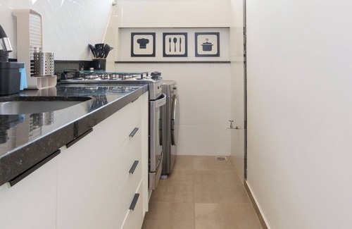 Barra da Tijuca Apartment | Local 102 Apartment