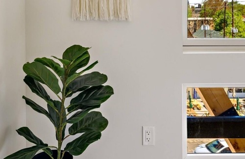 Highland Condo | Local Artist-Inspired Prudden Loft | Espadín LoHi