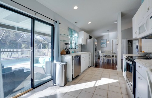 Palm Harbor House | Local Olympians Home ~ 5 Mi to Beach!