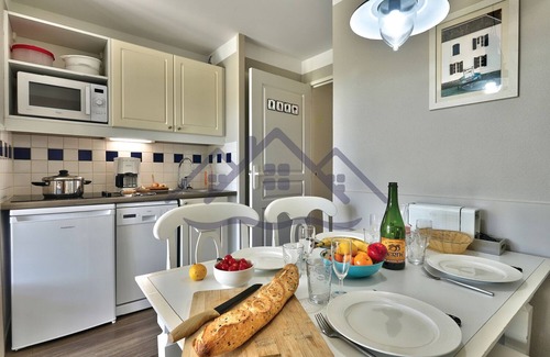 Guilvinec House | LocaLise - B5 ground-floor apartment in Guilvinec, 50m from the sea