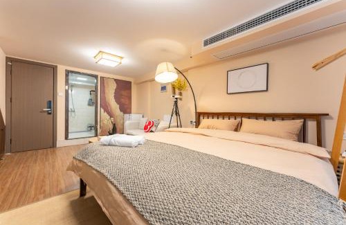 Jiang'an District Apartment | Locals Apartment House 39