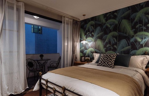 Liwan Apartment | LOCALS·GuangZhou Liwan·Changshoulu subway station·Shangxia Jiu shopping street·Locals Apartment·00169540