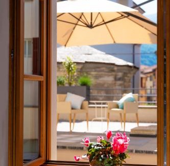 Mandello del Lario Hotel | Locanda Alberti