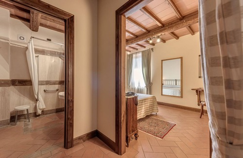 Pozzuolo Hotel | Locanda Poggioleone