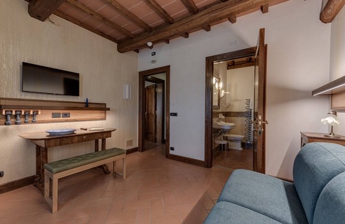 Pozzuolo Hotel | Locanda Poggioleone