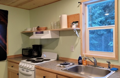 North Powder Cabin | Located 9 miles from Anthony Lakes Mountain Resort.