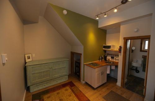Whitehorse Apartment | Located in Downtown Whitehorse - Basekamp