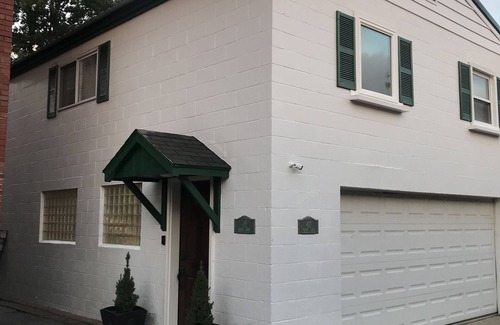 Madison House | Located in historic downtown Madison,IN