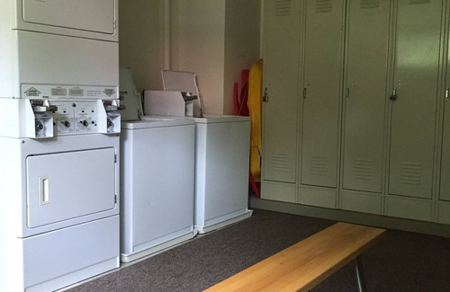 Warren Condo | Located in the heart of Sugarbush Village, easy walk to slopes & mountain.