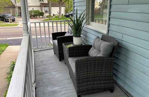 Saugatuck House | Located in the heart of Downtown Saugatuck