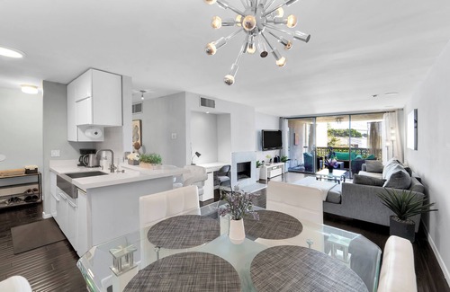 Beverly Grove Condo | Located in West Hollywood . Walking distance to Sunset Strip and Entertainment.