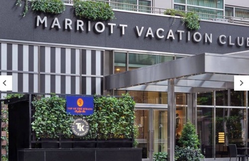 Midtown Apartment | Located near Bryant Park and Times Square. Convenient access to city landmarks.