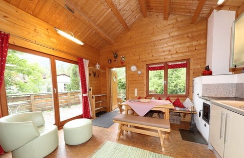 Bad Faulenbach House | Located on the hillside log cabin, ideal for families
