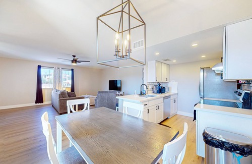 Fontana Condo | Located on North Oakwood Lane in the charming town of Fountain Hills